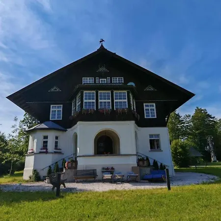 Forsthaus Faistenau
